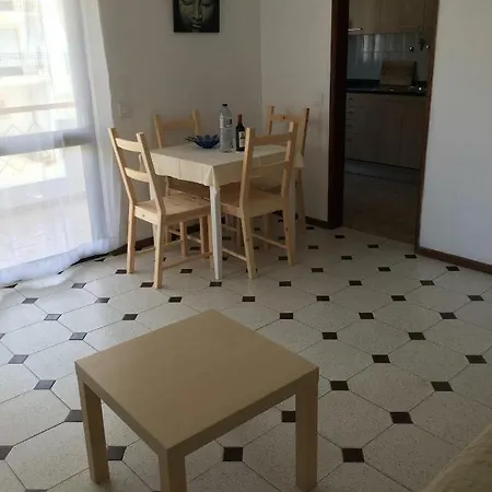 Agua Plaza Bravo Αλμπουφέιρα
